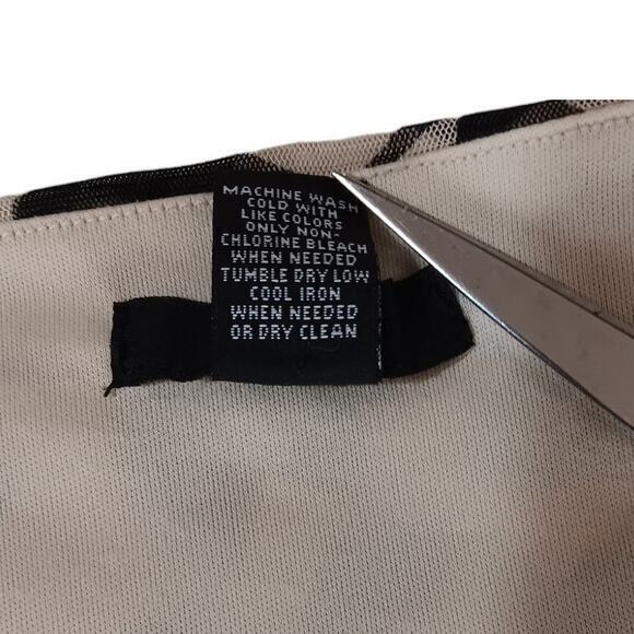 ALFANI Ruched‎ Faux Wrap Dress Floral Plus Size 18W Black Off White V-Neck - Picture 8 of 10